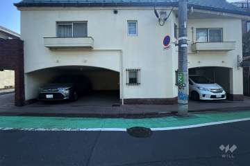 敷地内駐車場（屋内平面式）