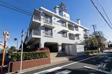 代々木大山パインクレストの外観（北西側から）