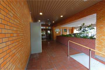 エントランスアプローチ