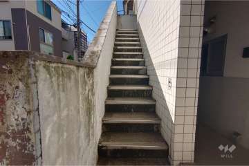 共用階段