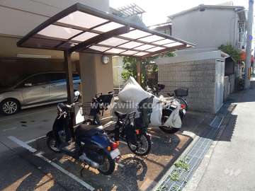 バイク置場