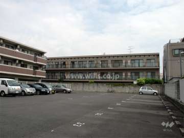 ローズコーポ塚口の外観（南側から）