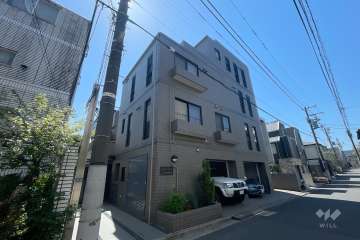 パレドール西原の外観（北西側から）