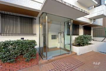 エントランス（東側）