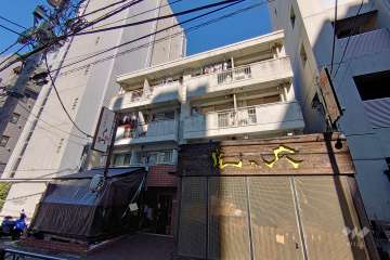 グリーンハイツ（渋谷区）の外観（南東側から）