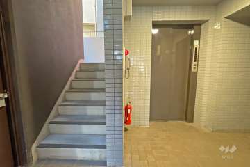 エレベーターホール