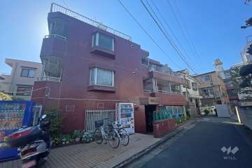 ユースフル笹塚の外観（南東側から）