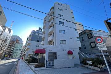 サンビューハイツ松濤の外観（北側から）