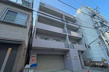 富ヶ谷セントラルの外観（南側から）