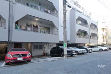敷地内駐車場（屋外平面式）　