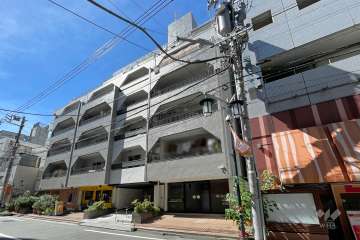 代々木いずみマンションの外観（北東側から）　　