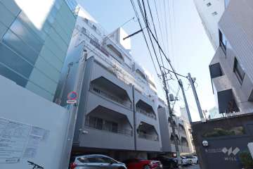 代々木いずみマンションの外観(北西側から)