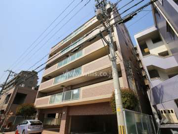 サンヴェール阪急塚口駅前の外観（南東側から）
