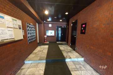 エントランスホール