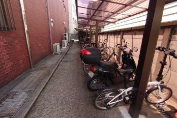 駐輪場、バイク置場