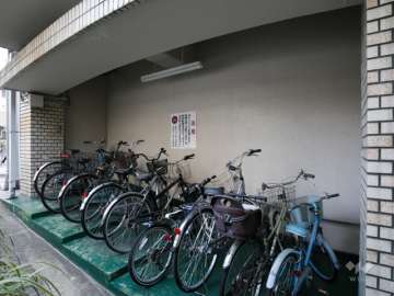 駐輪場