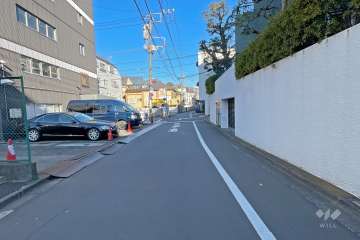 敷地の北側道路