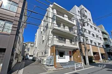 メゾンボアの外観（南側から）