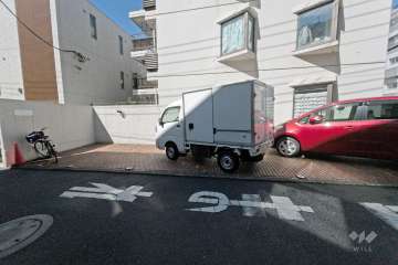 敷地内駐車場（屋外平面式）