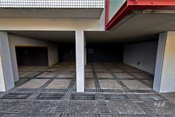 敷地内駐車場（屋内平面式）