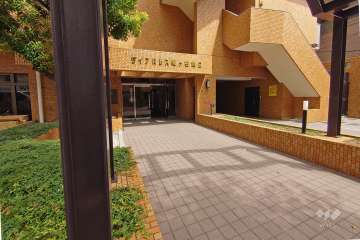 エントランスアプローチ