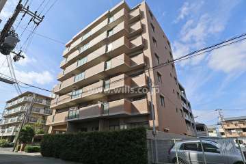 レジオン東園田の外観(南東側から)