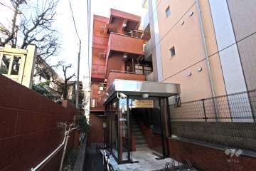 カーサアルハムブラの外観（北東側から）
