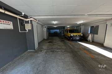 敷地内駐車場（屋内平面式）