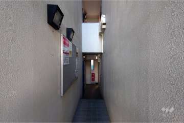 エントランスホール