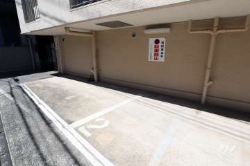 敷地内駐車場（屋外平面式）