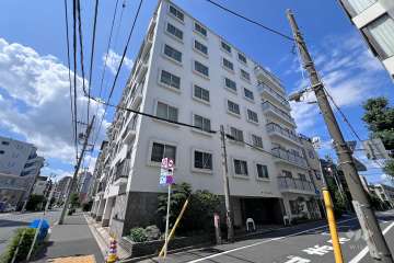 Gフラッツの外観（南側から）