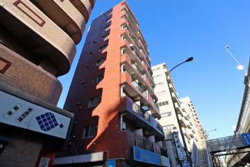 幡ヶ谷ダイヤモンドマンションの外観（南西側から）