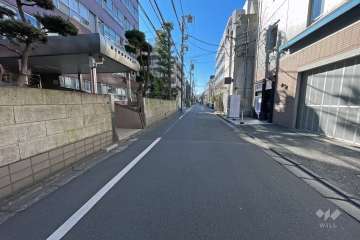 敷地西側前面道路