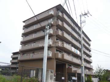 エスバイエルマンション園田西の外観（南西側から）