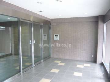 エントランスホール（オートロック付き）