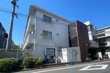 テラス西原の外観（東側から）