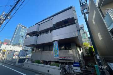 ベルテ南新宿の外観（南東側から）