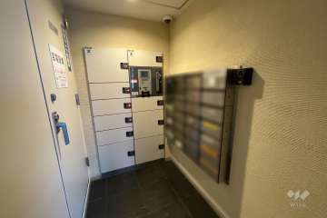 共用ポストと宅配ボックス