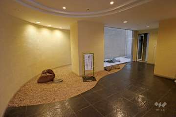 エントランスホール