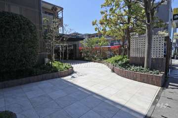 エントランスアプローチ