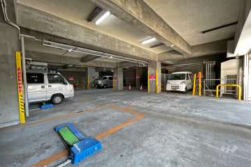 敷地内駐車場（屋内平面式）