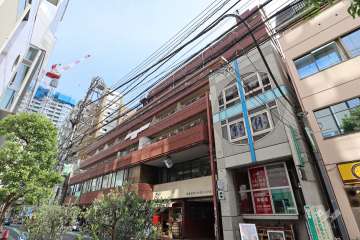 北参道ダイヤモンドパレスの外観(北東側から)