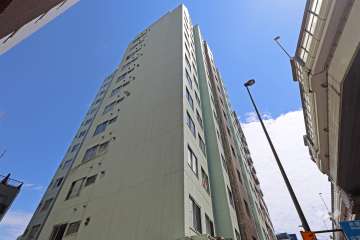 パールハイツ笹塚の外観（南西側から）