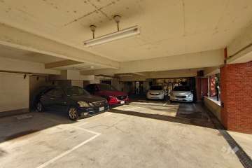 敷地内駐車場（屋内平面式）