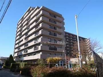 ユニハイム尼崎グリンシアの外観（南東側から）