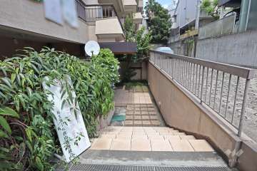 エントランスアプローチ