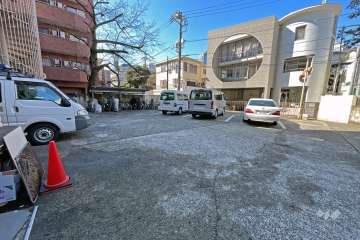 敷地内駐車場（屋外平面式）