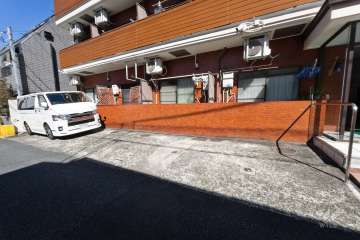 敷地内駐車場（屋外平面式）