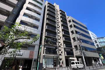 グランドマンション原宿の外観（南側から）