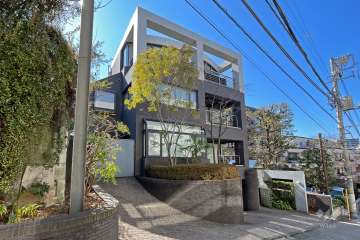 代々木上原マンションの外観（北東側から）